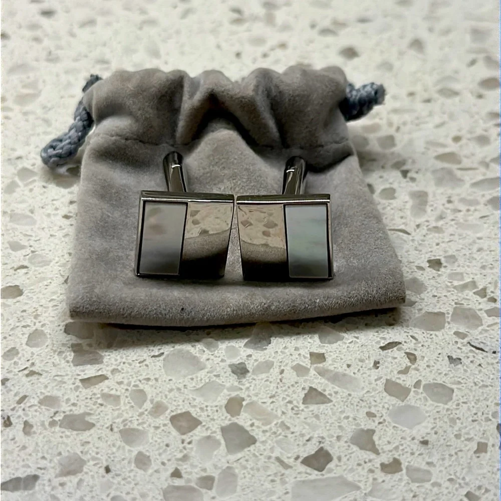 Cufflinks Mother of pearl and stainless with pouch.